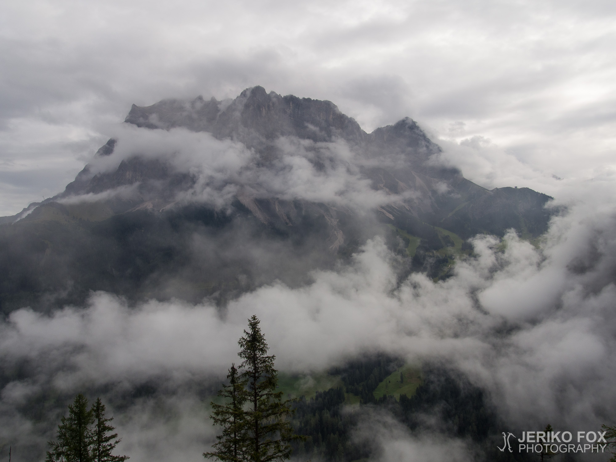 JFRM-2015-08-0086