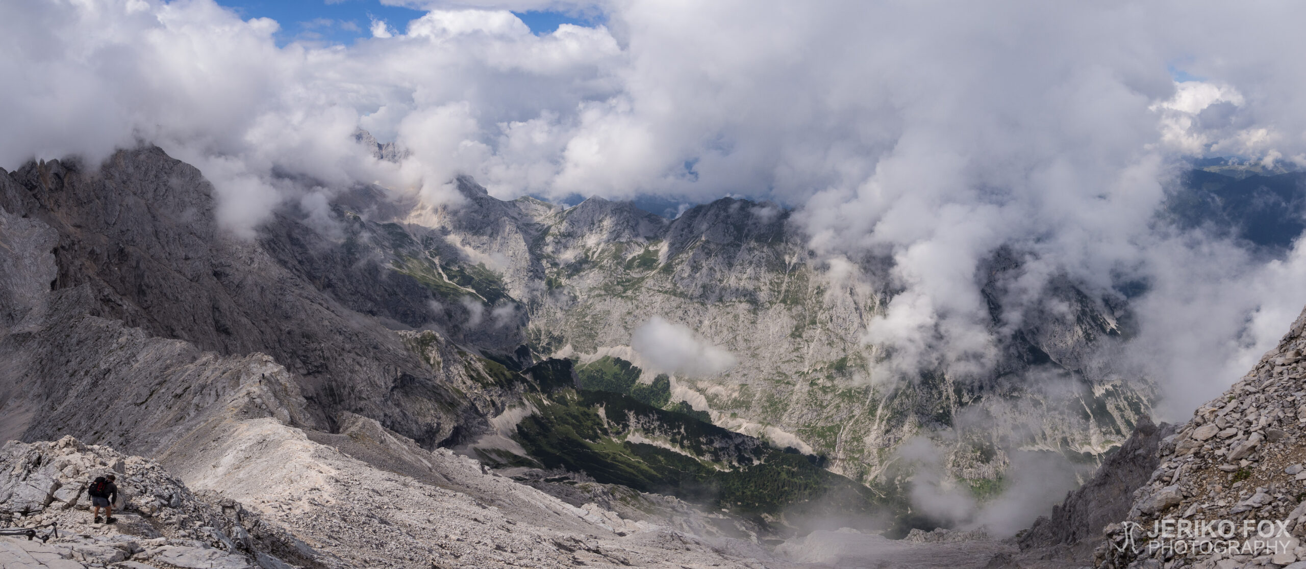 JFRM-2015-08-0251-Pano