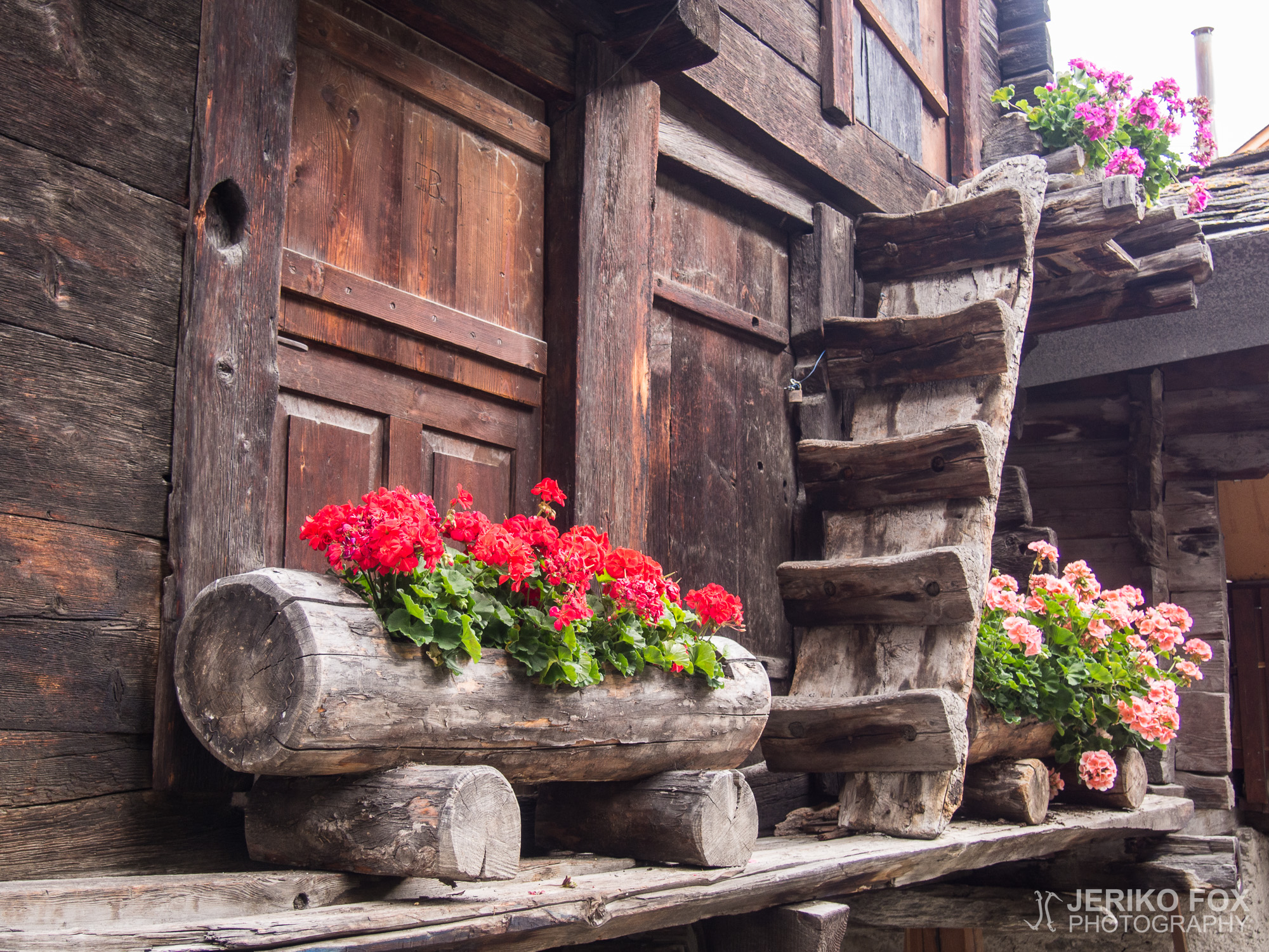JFRM-2015-08-0457