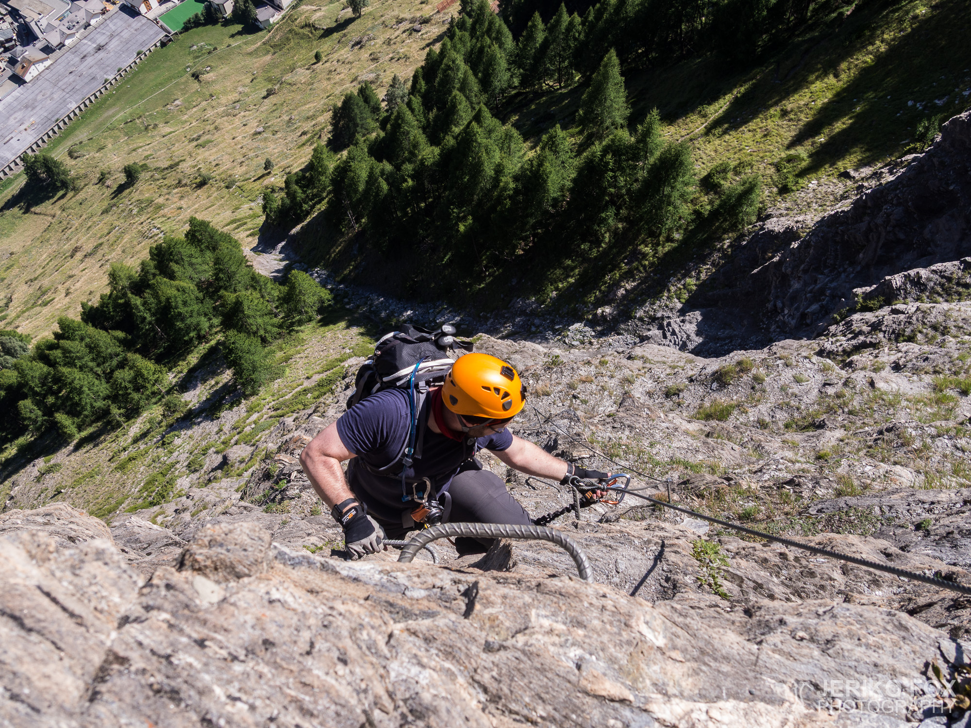 JFRM-2015-08-0530