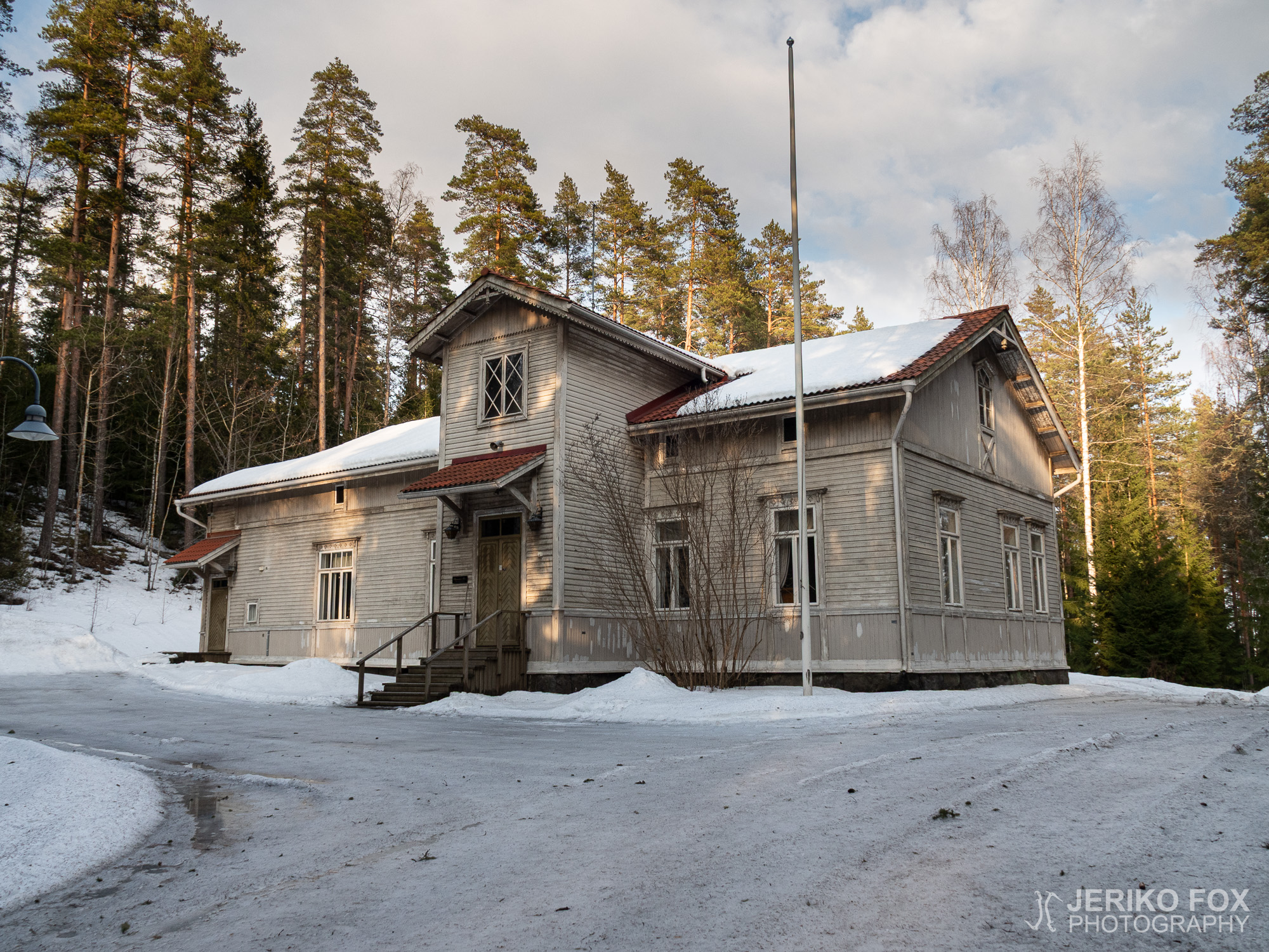 JFRM-2021-03-0948